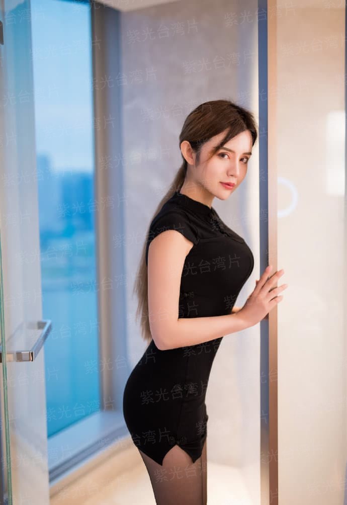 拿基友写内涵段子黑了个爽