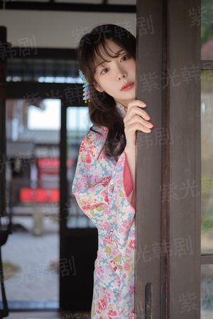 静日玉生烟